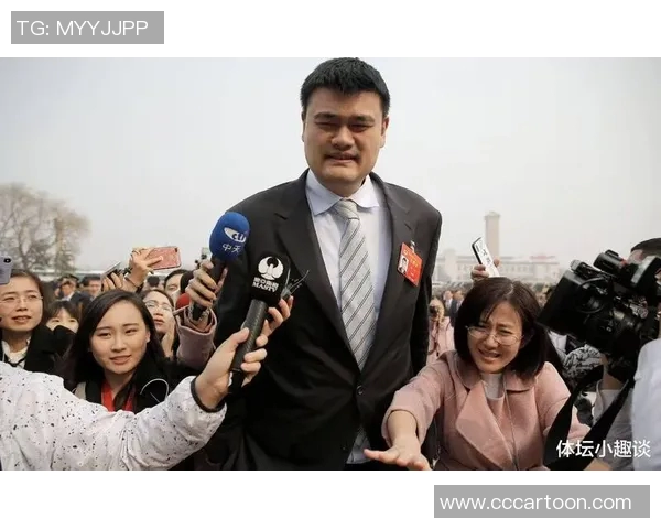 姚明退役背后的深层原因与篮球生涯的艰辛历程解析 姚明退役背后的深层原因与篮球生涯的艰辛历程解析